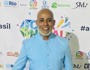 Felipe Solera é o novo primeiro mestre-sala da Novo Império