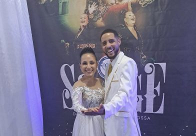 Unidos de Vila Santa Tereza anuncia a renovação de seu primeiro casal