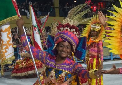 Gabriela Oliveira não é mais segunda porta-bandeira da Lins Imperial
